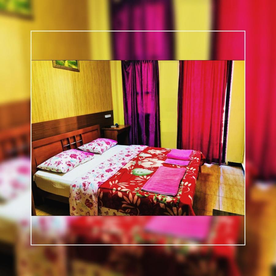 Regis Hotel 2*