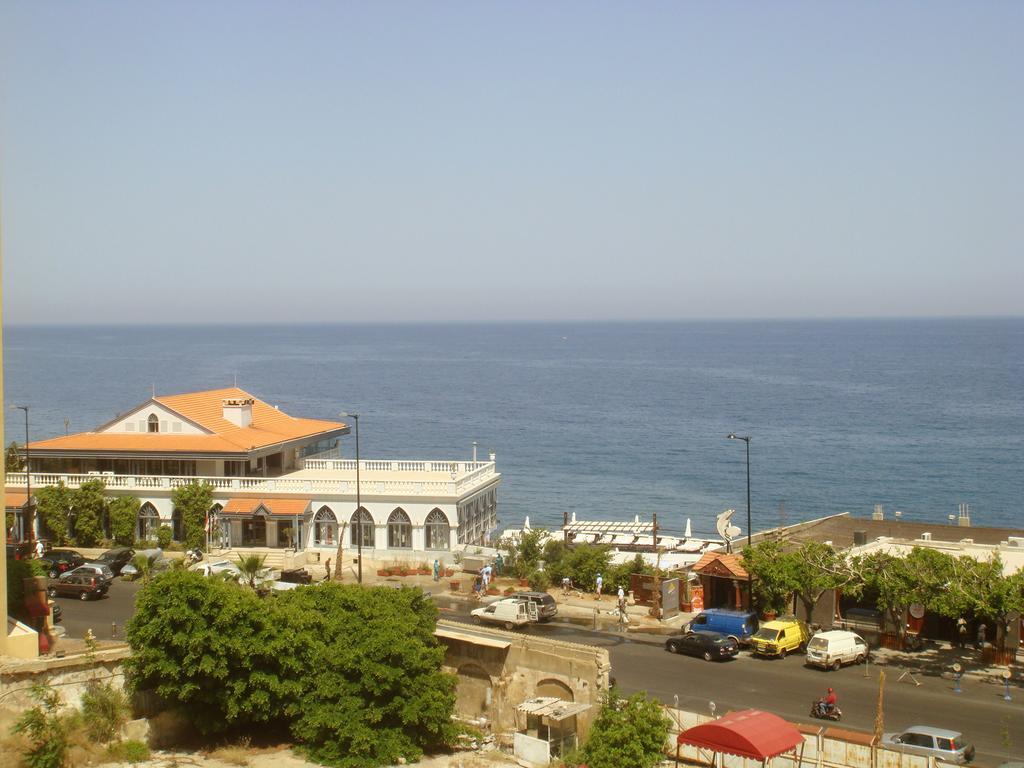 Regis Hotel 2*
